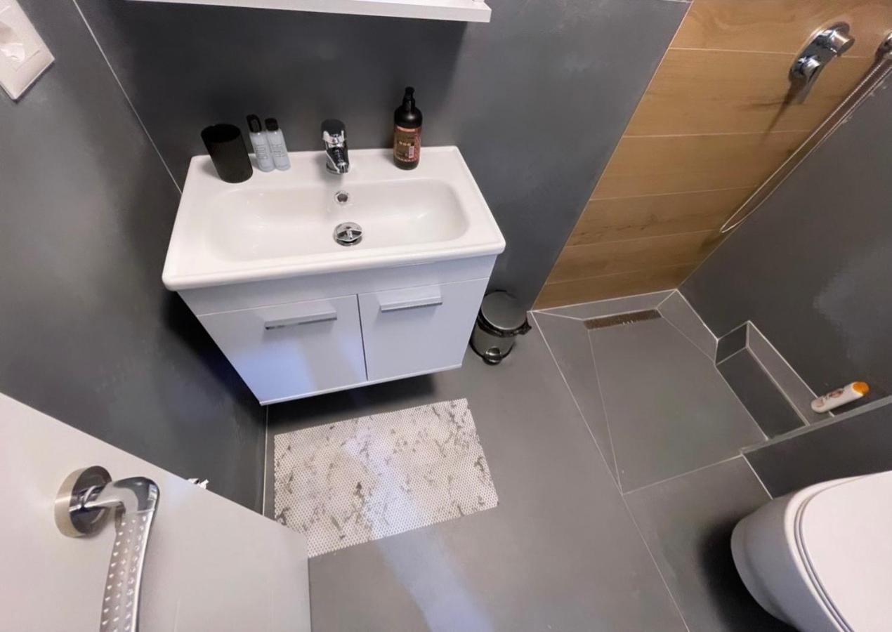 Tirana Sunshine Apartment Luaran gambar