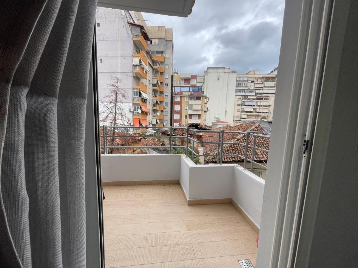 Tirana Sunshine Apartment Luaran gambar
