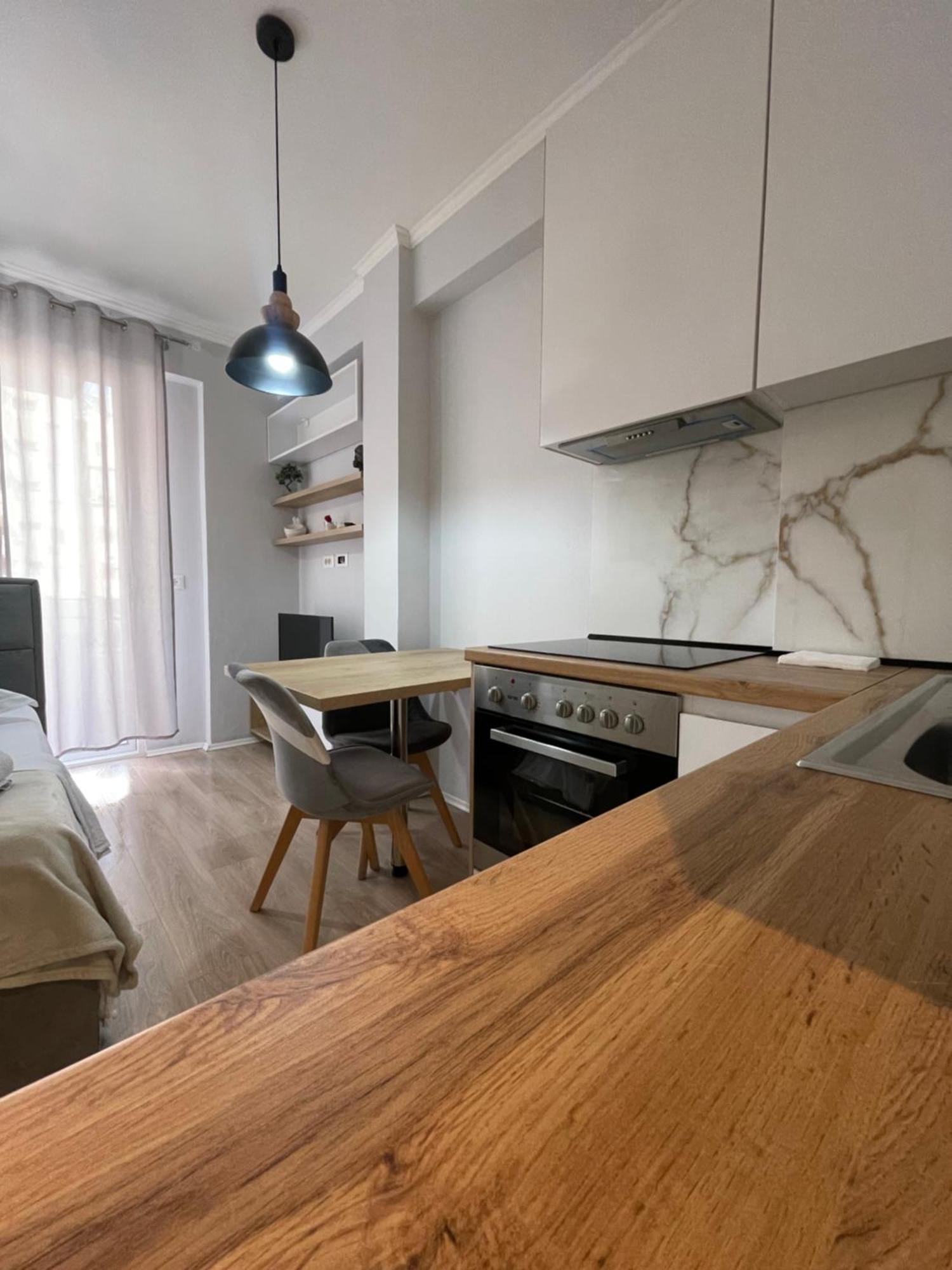 Tirana Sunshine Apartment Luaran gambar